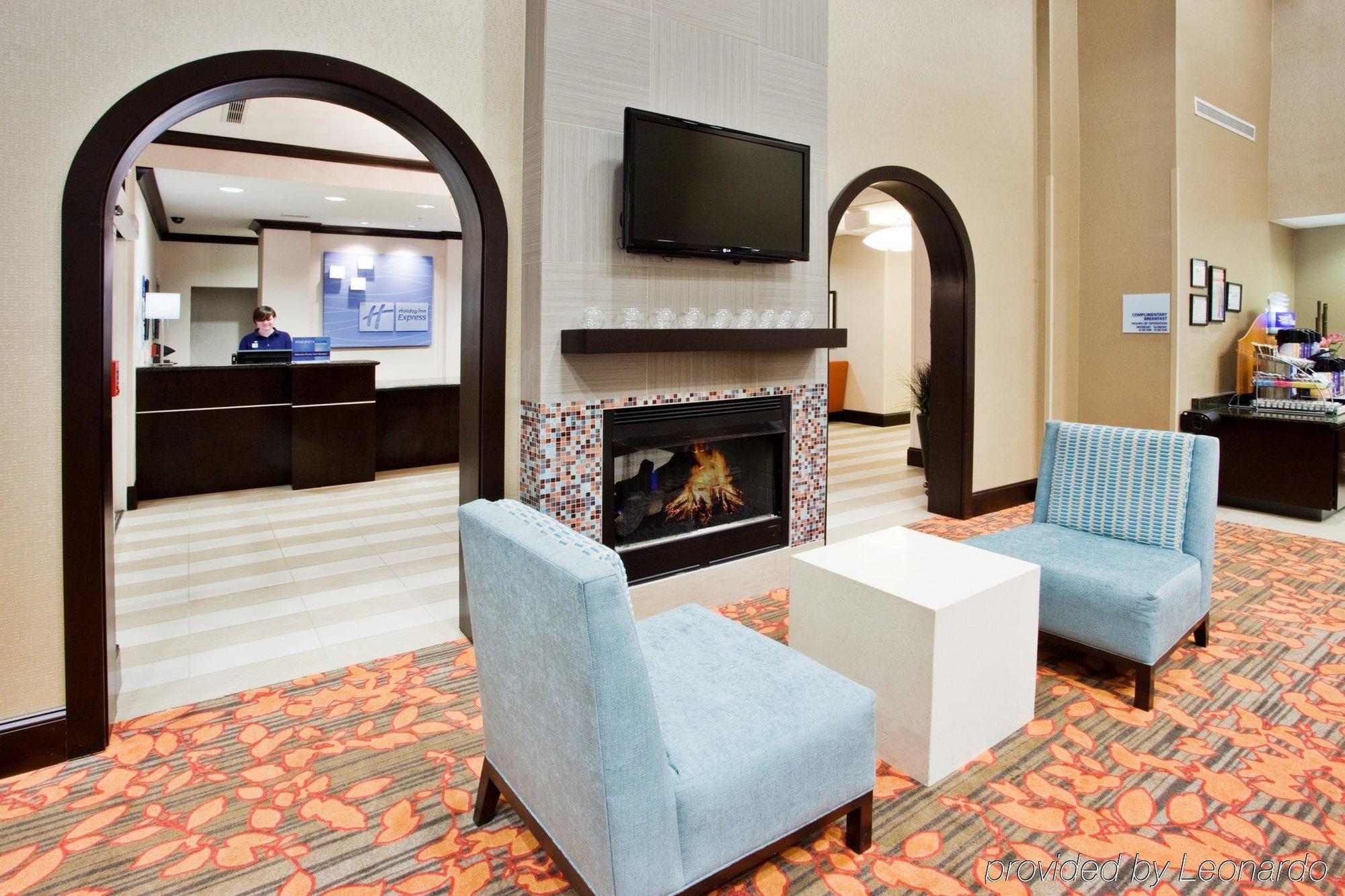 Holiday Inn Express Augusta North, An Ihg Hotel Interior photo